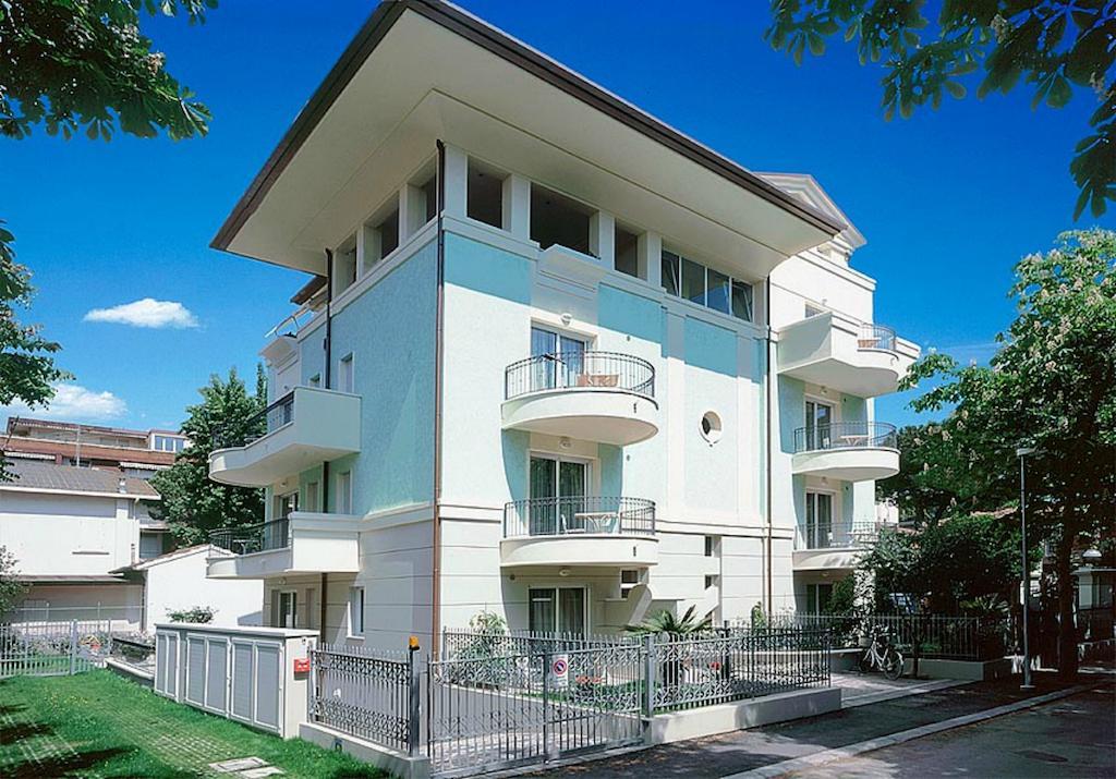 Residence Hamilton Riccione Exteriör bild