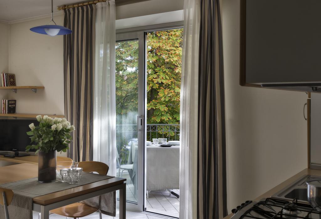 Residence Hamilton Riccione Rum bild