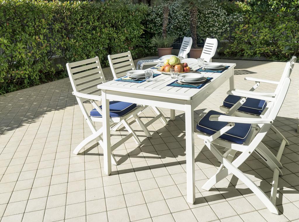 Residence Hamilton Riccione Exteriör bild
