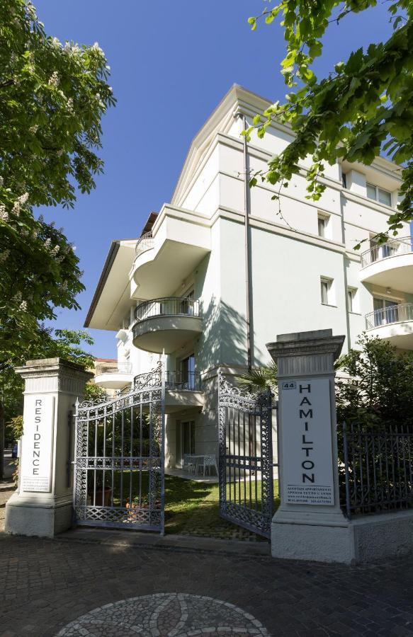 Residence Hamilton Riccione Exteriör bild
